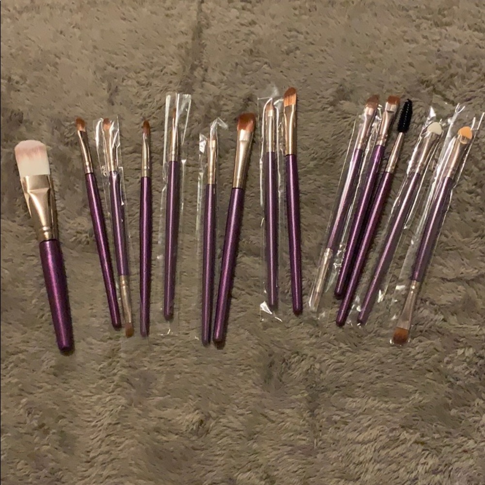 Brush set